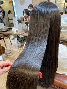 ヒトヒト(hitoHito)の写真/【乾燥に負けない】全MENUがあなたの髪をキレイに近づけるヘアエステ♪回数を重ねる度、髪質改善効果UP！