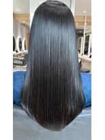 ジーナ 福岡天神(Zina) Deep Silver × Premium髪質改善トリートメント