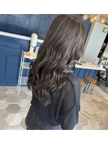 ラグ バイ シゲルカットクラブ 神田久志本店(lag)&nbsp;柔らかい透明感ブラウン×ゆるふわウェーブ