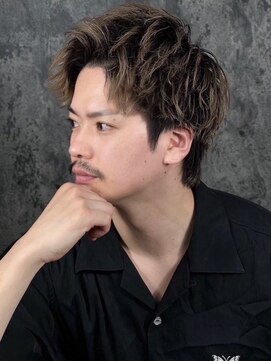 ヒロギンザ 銀座本店(HIRO GINZA) ハイライト束感ショート