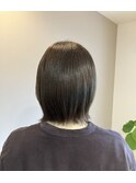 ブリーチなしブルーアッシュ・肩上くびれヘア