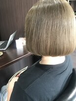 髪の美院 シャルマン ビューティー クリニック(Charmant Beauty Clinic)&nbsp;ベージュカラー