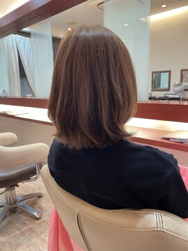マーリャヘアー(mallia hair) くびれ外ハネミディアム☆彡