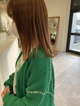 ピシェ ヘア デザイン(Piche hair design) 肩下切りっぱなしスタイル