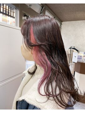 ミニム ヘアー(minim hair) 【minim×岩田】インナーカラー×桜ピンク
