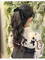 ハットウ(HATTO)&nbsp;ポニーテールで袴