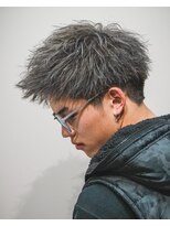 ルースト 京都四条大宮店(ROOST)&nbsp;【透明感抜群】メタリックシルバー