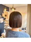 切りっぱなしボブ