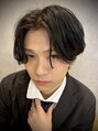 ジーナ 梅田(Zina) 学生から社会人まで人気No.1スタイル！王道センターパート！