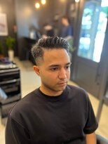 ザマンリバレッジニューヨーク(THE MAN LeverageNewYork)&nbsp;大人海外七三スキンフェード：大村　大心