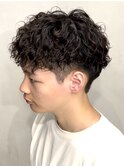 カーリーパーマ/スペインカール/刈り上げショート