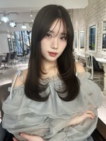 フォルテミラ(FORTE MILA)&nbsp;レイヤーカット/韓国風/暗めカラー/髪質改善/似合わせカット