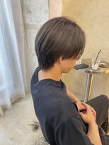 ウリ 横浜(uli)&nbsp;センターパート×ダークグレー