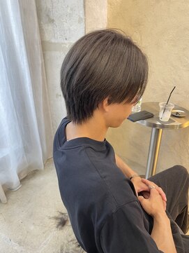 ウリ 横浜(uli) センターパート×ダークグレー