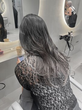 ソル 栄矢場町(SOL) インナーカラー/ホワイトカラー/イヤリングカラー