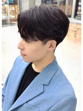 デュー 栄(DEW) 【DEW】ニュアンスパーマ/カルマパーマ/センターパート