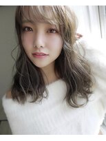 エマージュ 水戸駅前(Emerge)&nbsp;顔周りカット/触覚/ミルクグレージュ/韓国巻き/水戸/水戸駅前