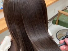 エミュー(emu by Amitie)の雰囲気（【PiM濃密ヘアエステ】髪の悩みを徹底ケア！芯から潤う艶髪へ♪）