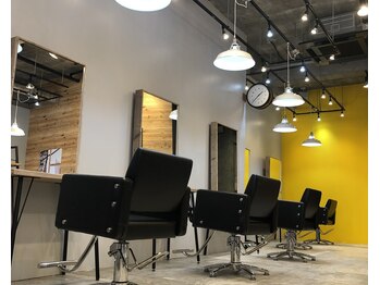 Agu hair rouge 中百舌鳥店【アグ ヘアー ルージュ】