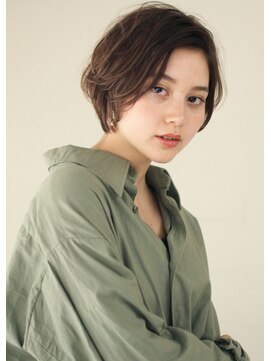 サーカス バイ ビュートリアム 青山(CIRCUS by BEAUTRIUM) 大人可愛い　軽やかなショートボブ