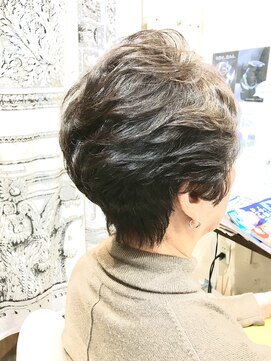 リッカヘアデザイン(lycka hair design) ショートレイヤーパーマスタイル