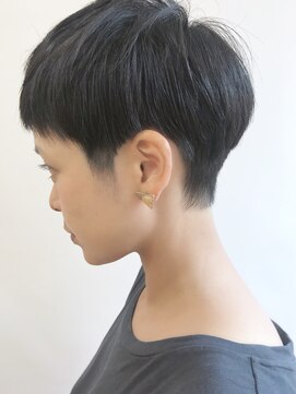 モリオフロムロンドン 松戸店(Morio from London) 【松戸　ムラマツ】ツーブロマッシュ大人かわいいショート