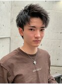 短髪刈り上げツーブロックアップバング