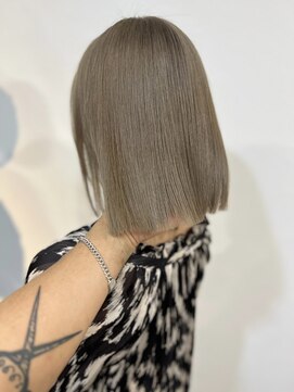 メリー オオサカ(Merly Osaka) オリーブを足してまろやかなカラーに_mellow olive beige_