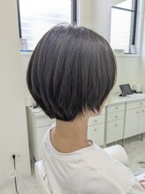 ミシカ(MITHICA) 白髪染めダメージの心配な方へ。染まる暗色ファッションカラー