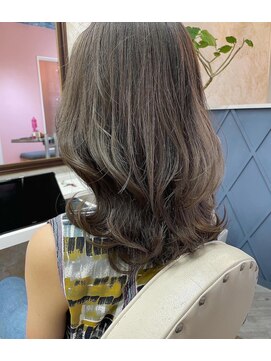 ジル フラン 吉田店(JILL franc) 透明感◎垢抜け◎グレーベージュ&ミディアムレイヤー