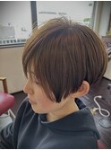 ショートヘア