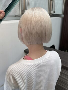 ヴェルデ(Verde) ホワイトミルクティー ケアブリーチ ブリーチ