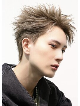 オーシャントーキョー 心斎橋(OCEAN TOKYO WEST) 韓国スパイキーショートフェザーパーマ