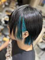 グリンバイアルティナ 八王子店(Grin by artina) インナーカラーシアン/ブルーカラー