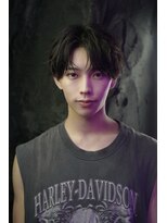 ケイ(K)&nbsp;無造作センターパート