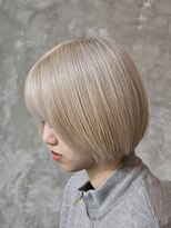 アメリラブ(ameri love)&nbsp;ホワイトブロンド×ナチュラルボブ×トステア　20代30代