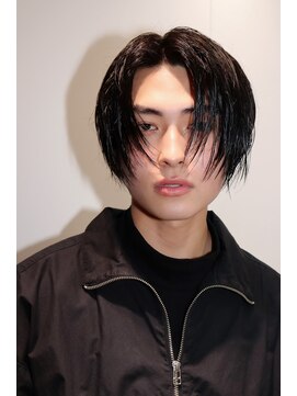 ルーシー 川越(LUCEY) センターパートフェザーパーマシャドウパーマメンズパーマ