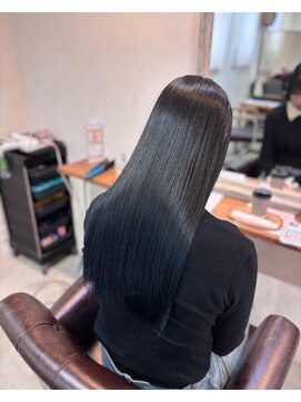 エトワール(Etoile HAIR SALON) ブルーブラックネイビー大人ガーリー