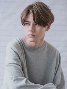 ディーボーイ 下通本店(D-BOY) 【D-Boy】メンズ/ハイライト/センターパート/ブロンド/下通