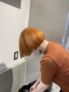 エイト プラット 渋谷2号店(EIGHT plat) ビビッドオレンジ！