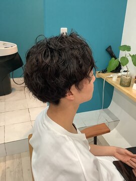 ラクハ(Rakuha) メンズパーマ