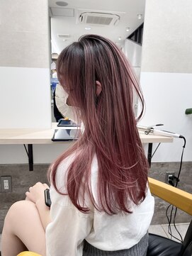 ロイオブジゼル(roi of GiseL) ピンクバレイヤージュ【博多天神】@halu_the_world