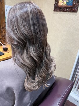 ヘアーデザイン ビバース(hair design vivarth) バレイヤージュ［志木駅・新座駅]