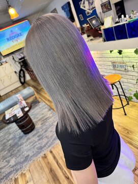 リアン(Lien) シルバー ボブ