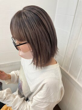 ネウィ 八王子(newi) 髪質改善酸熱トリートメント 艶感グレージュ