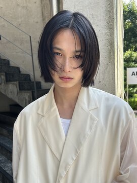 メゾンアクア 表参道(Maison ACQUA) =メンズボブ/スパイキーショート/ブルーブラック／MEN’S HAIR