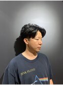 【ナチュラルな抜け感が魅力◎センターパート×ツーブロック】