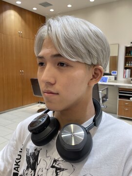 ピークアブー アヴェダ アトレ恵比寿(PEEK-A-BOO AVEDA) ◇オーガニックのAVEDAカラー/ホワイトカラー/メンズカット