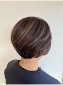 大人レイヤー×艶カラーボブ