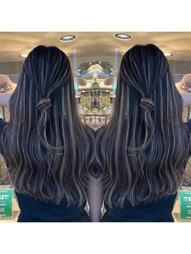 アンダーバーホワイト(_white) ハイライトブリーチ髪質改善トリートメントエクステ神戸三宮